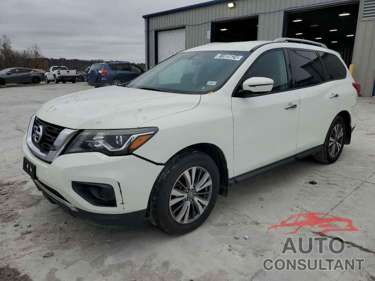 NISSAN PATHFINDER 2017 - 5N1DR2MN5HC627596