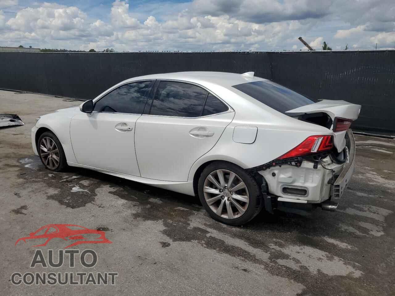 LEXUS IS 2016 - JTHBA1D29G5018323