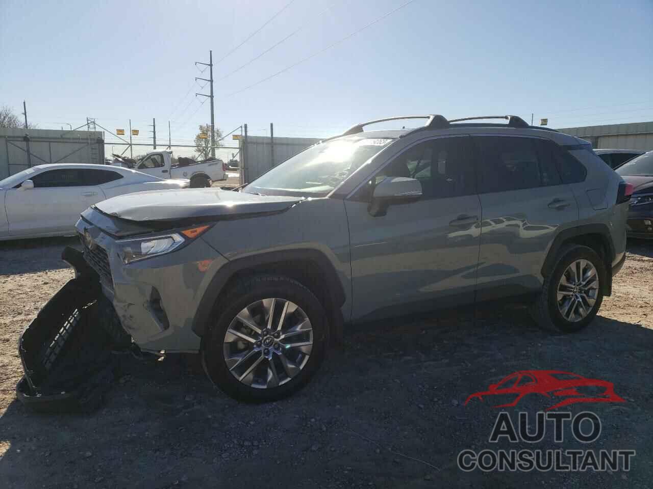 TOYOTA RAV4 2021 - 2T3C1RFV2MW114181