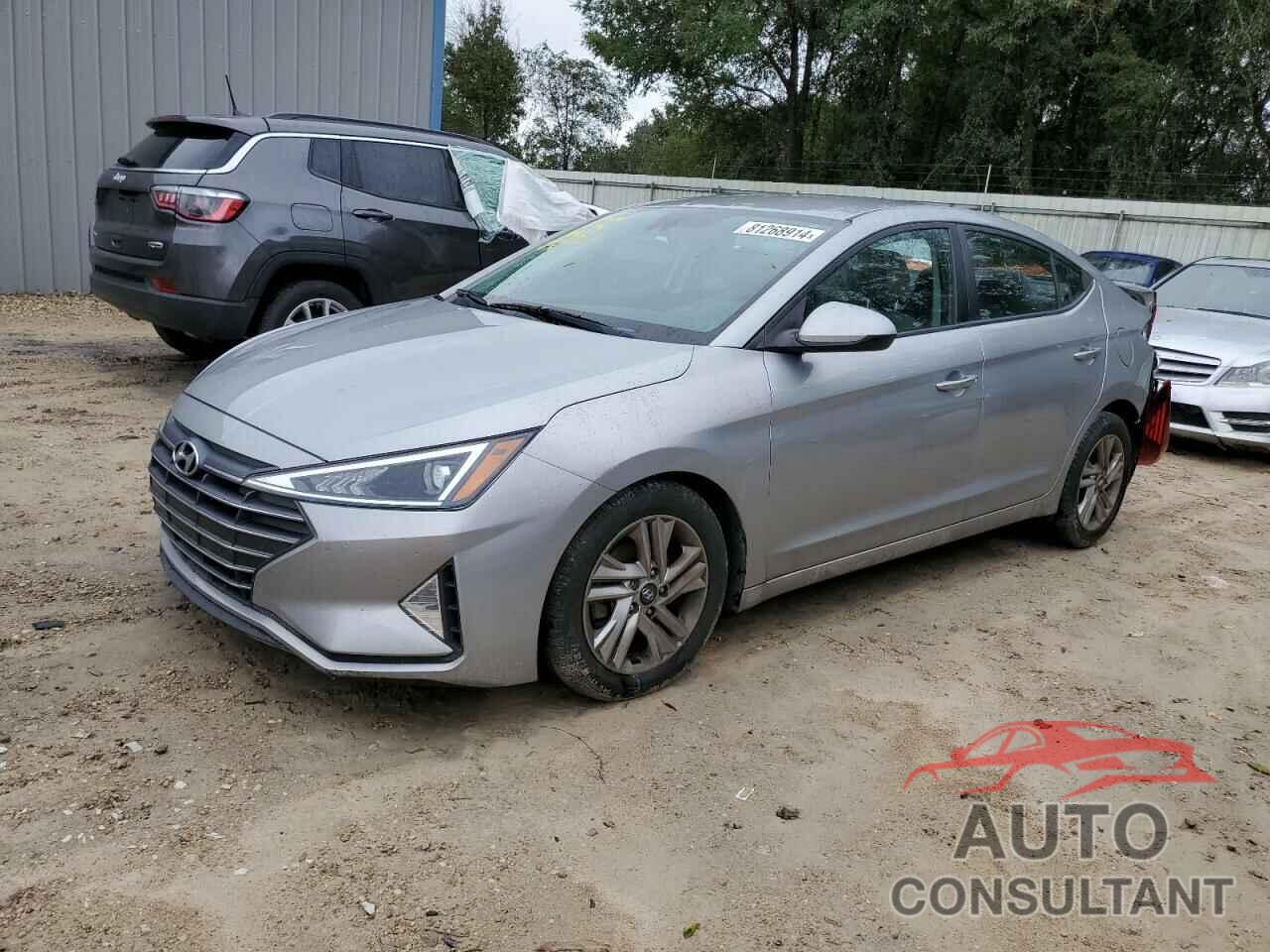 HYUNDAI ELANTRA 2020 - 5NPD84LF0LH579600