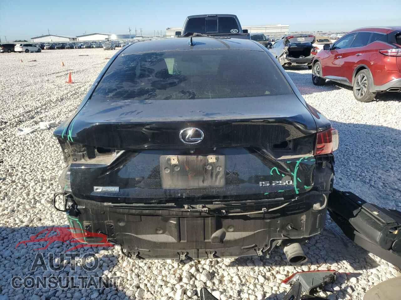 LEXUS IS 2015 - JTHBF1D29F5060054