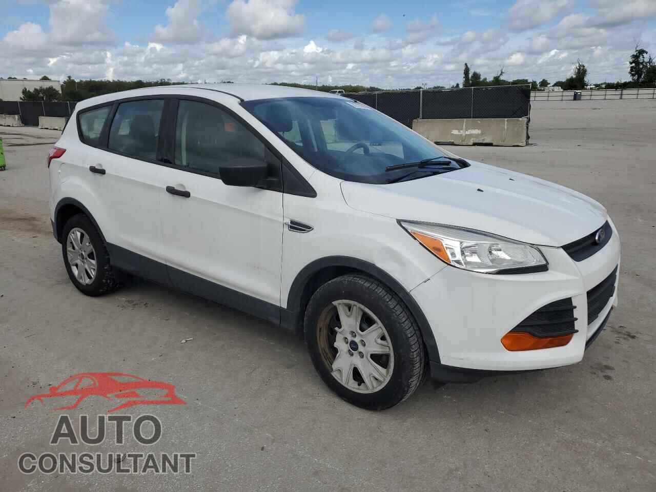 FORD ESCAPE 2015 - 1FMCU0F76FUB74237