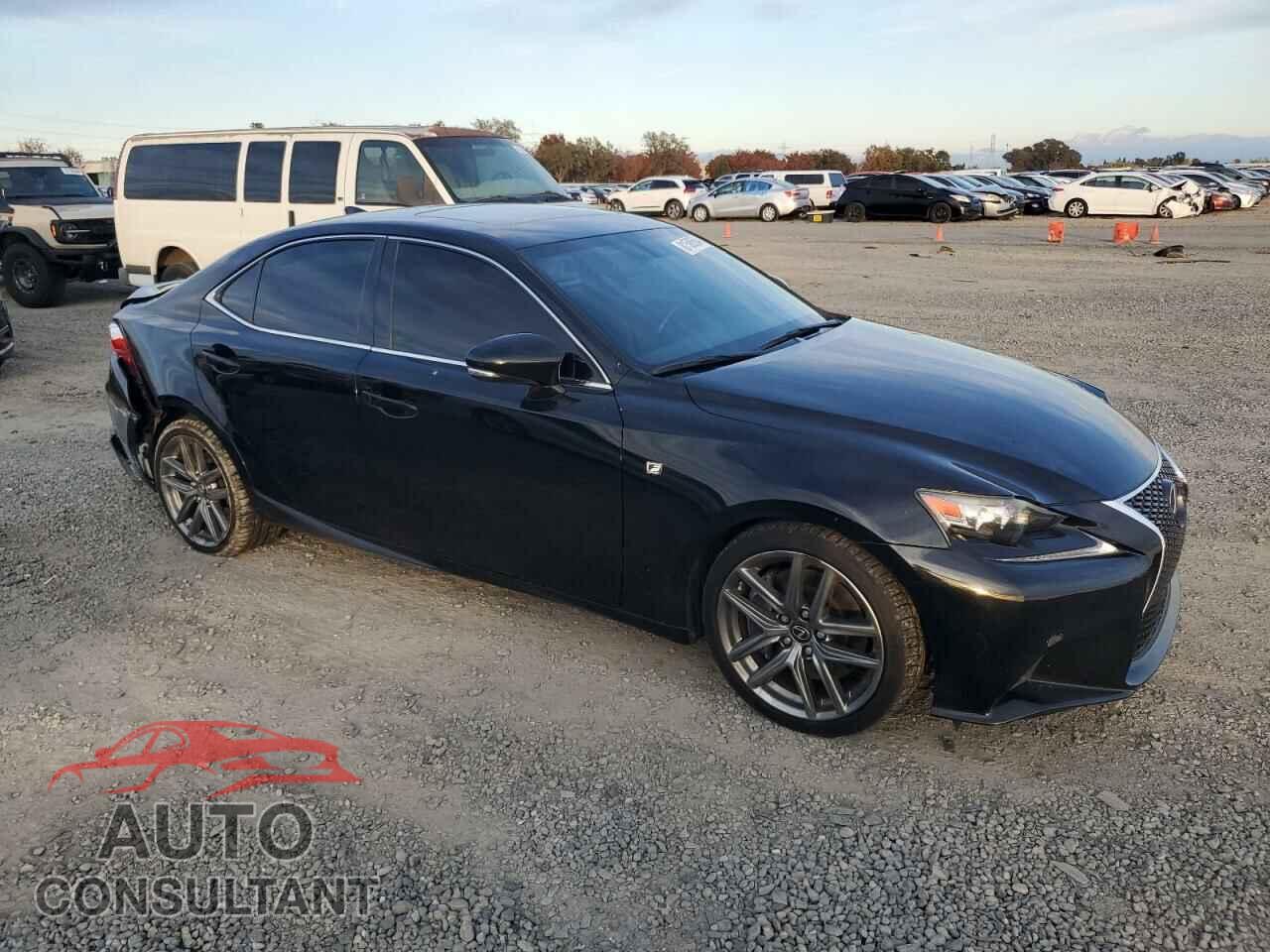LEXUS IS 2014 - JTHBE1D24E5012401