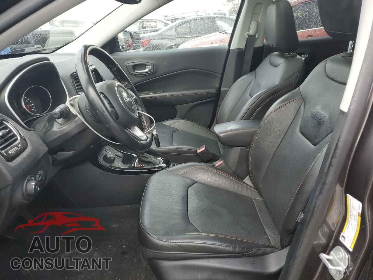 JEEP COMPASS 2021 - 3C4NJDCB5MT526124
