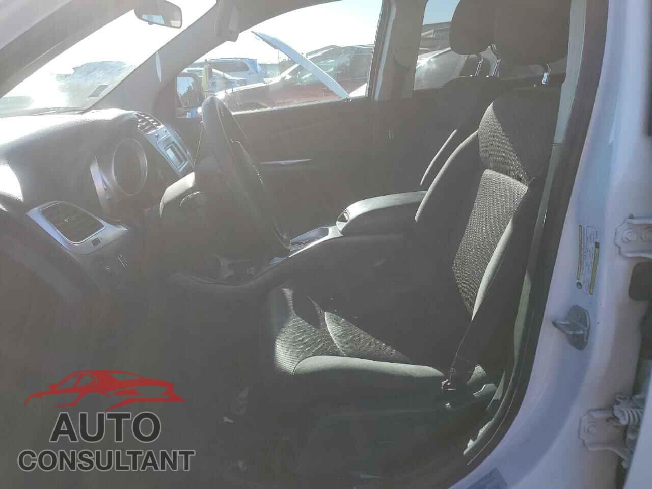 DODGE JOURNEY 2015 - 3C4PDCBG4FT742833