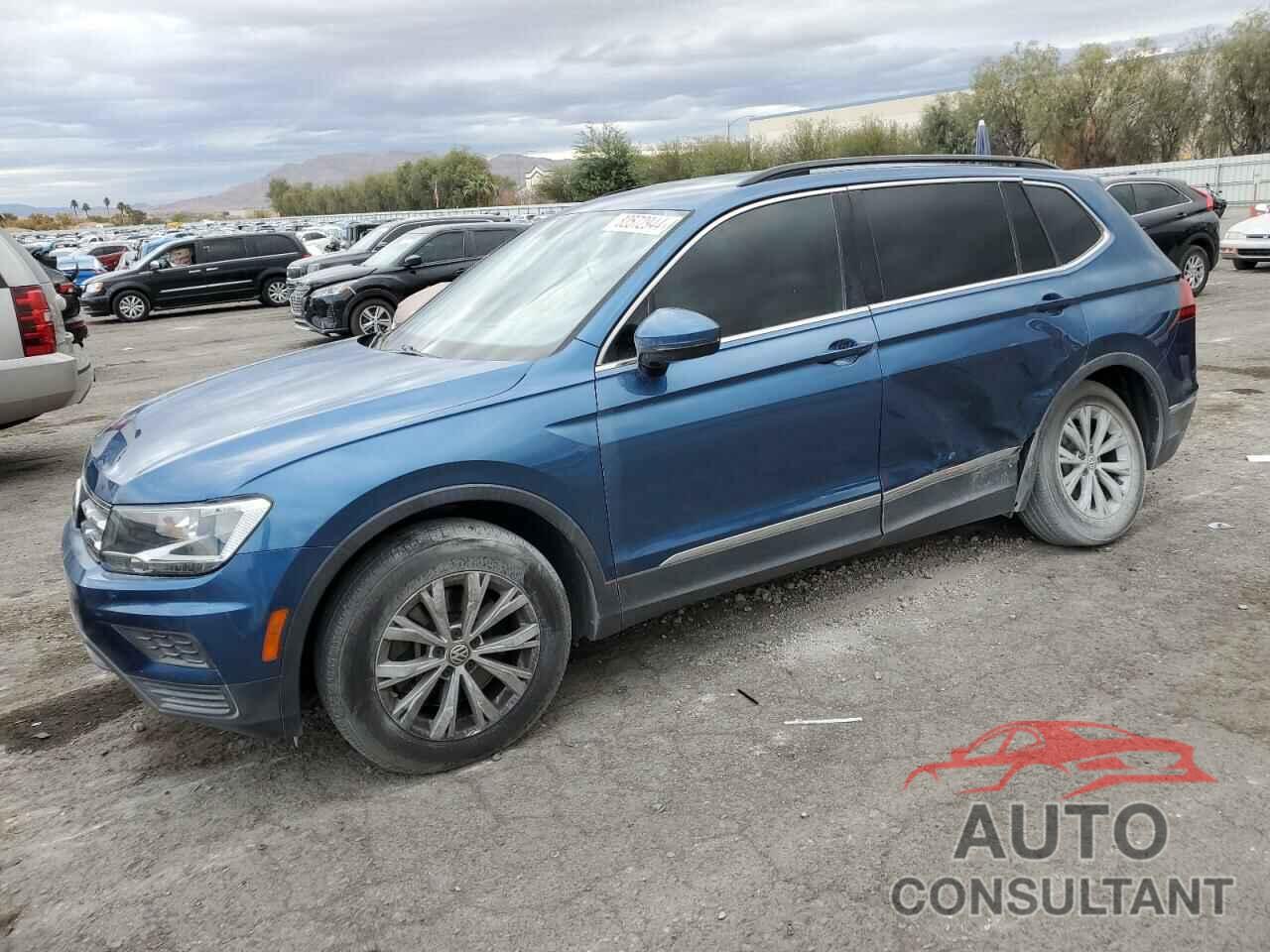VOLKSWAGEN TIGUAN 2018 - 3VV3B7AX2JM050507