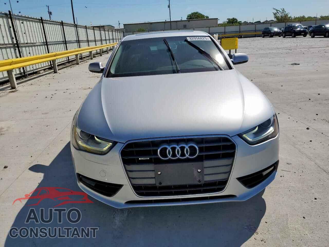 AUDI A4 2013 - WAUDFAFL7DN045238