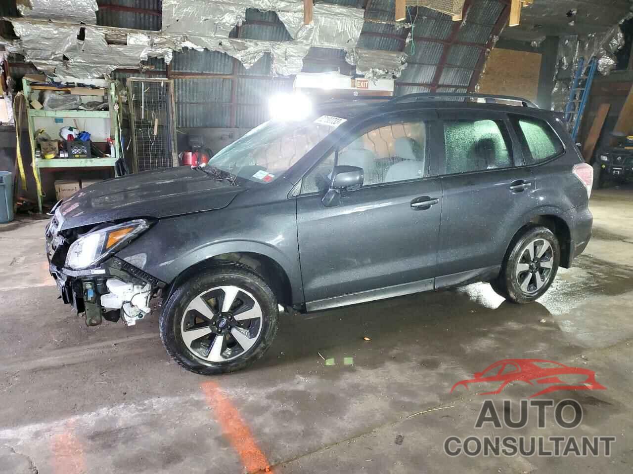 SUBARU FORESTER 2018 - JF2SJAEC1JH403004