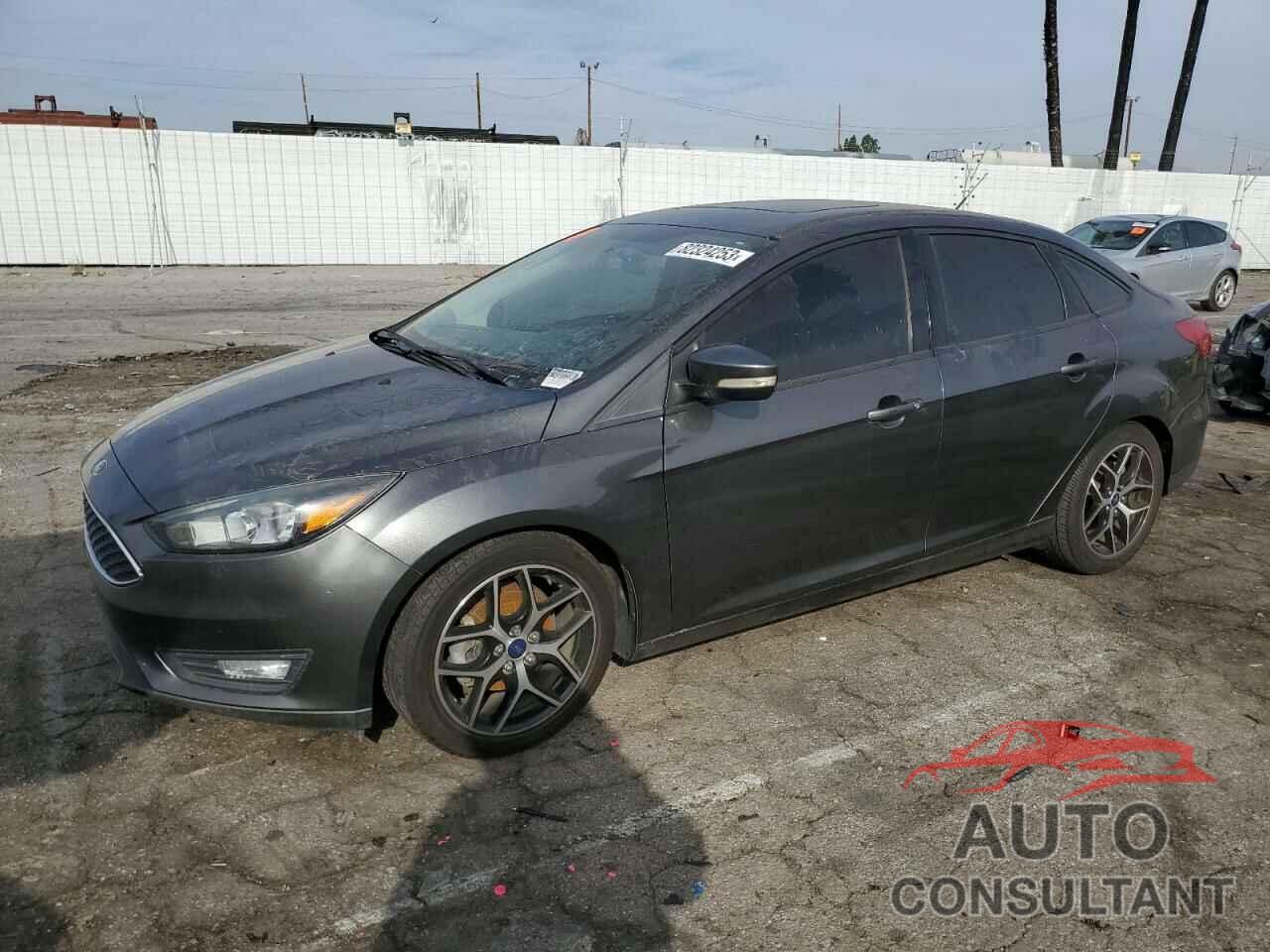 FORD FOCUS 2018 - 1FADP3H26JL304301