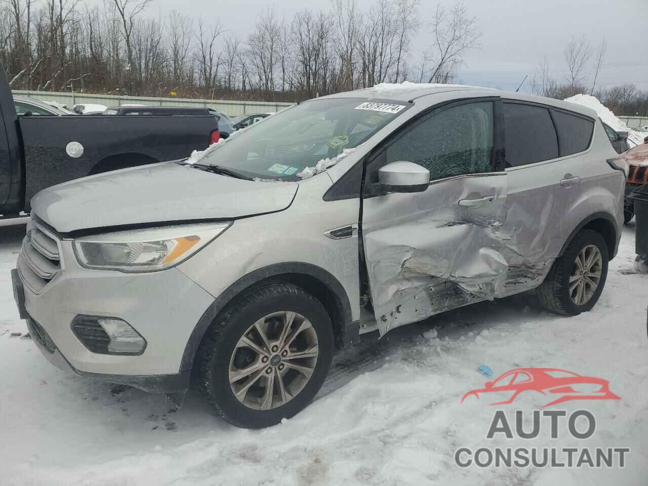 FORD ESCAPE 2017 - 1FMCU9GD0HUB76058
