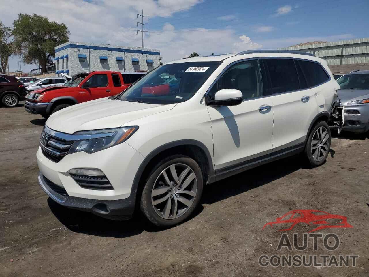 HONDA PILOT 2017 - 5FNYF6H06HB000588