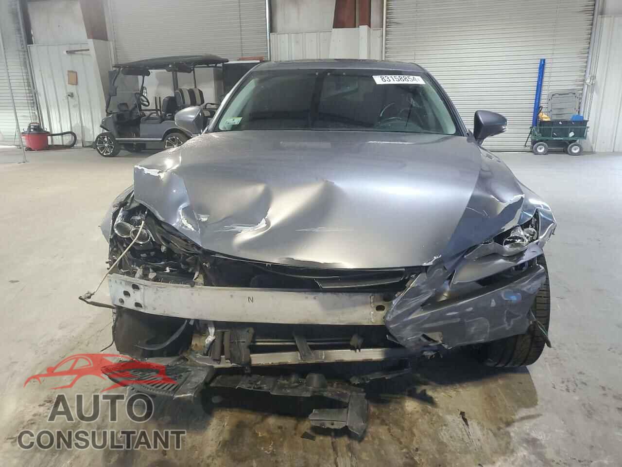 LEXUS IS 2015 - JTHCF1D26F5022141