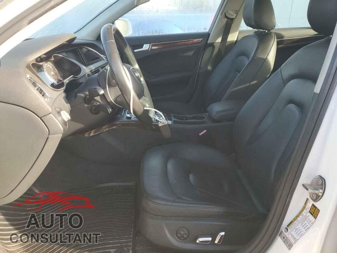 AUDI A4 2013 - WAUEFAFL9DN036822