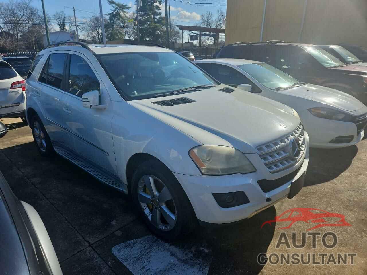 MERCEDES-BENZ M-CLASS 2011 - 4JGBB5GB6BA695469