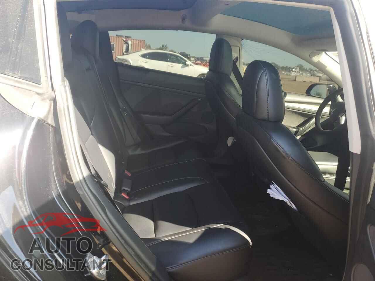TESLA MODEL 3 2022 - 5YJ3E1EA0NF290898