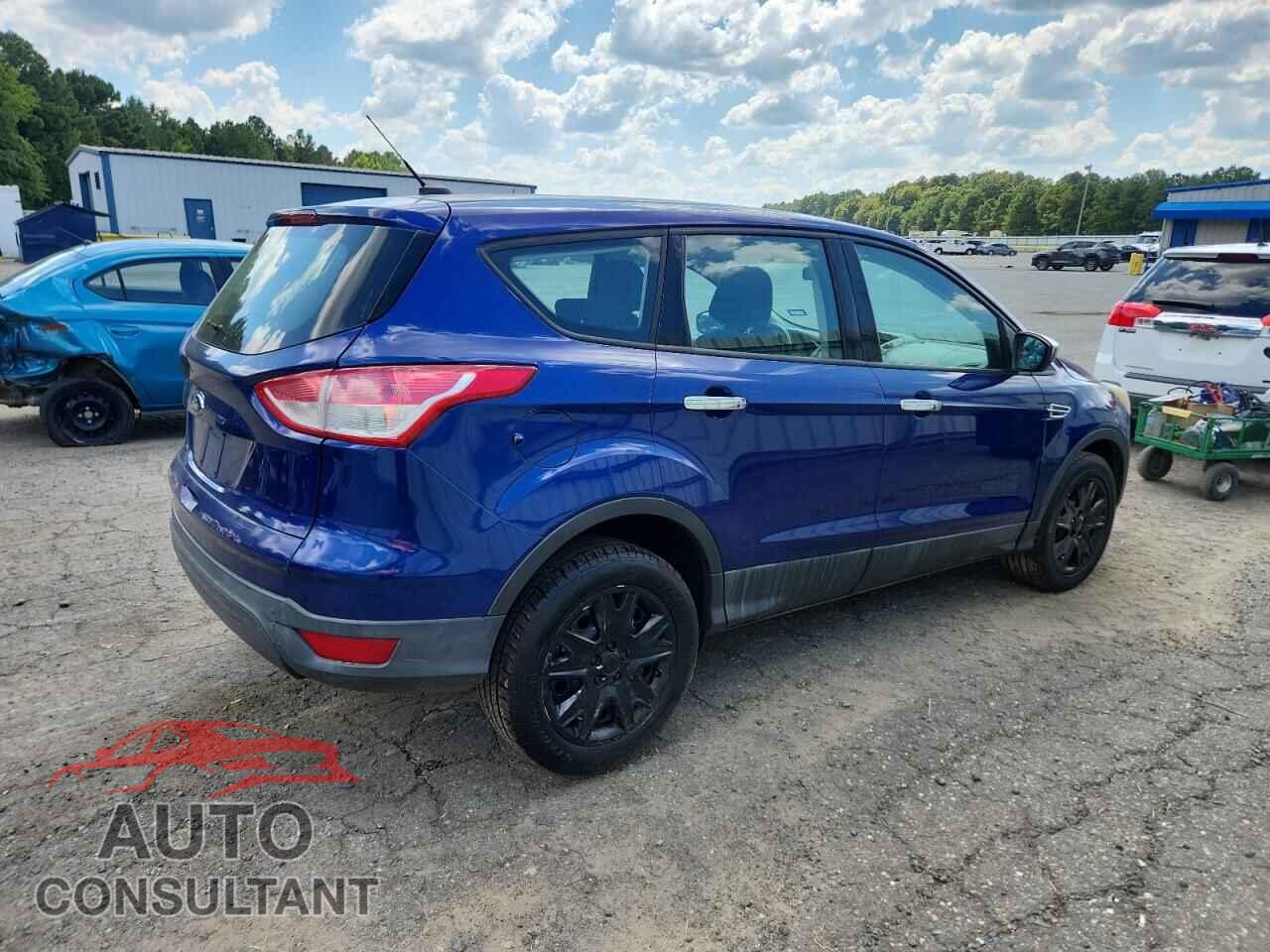 FORD ESCAPE 2013 - 1FMCU0F70DUC52573