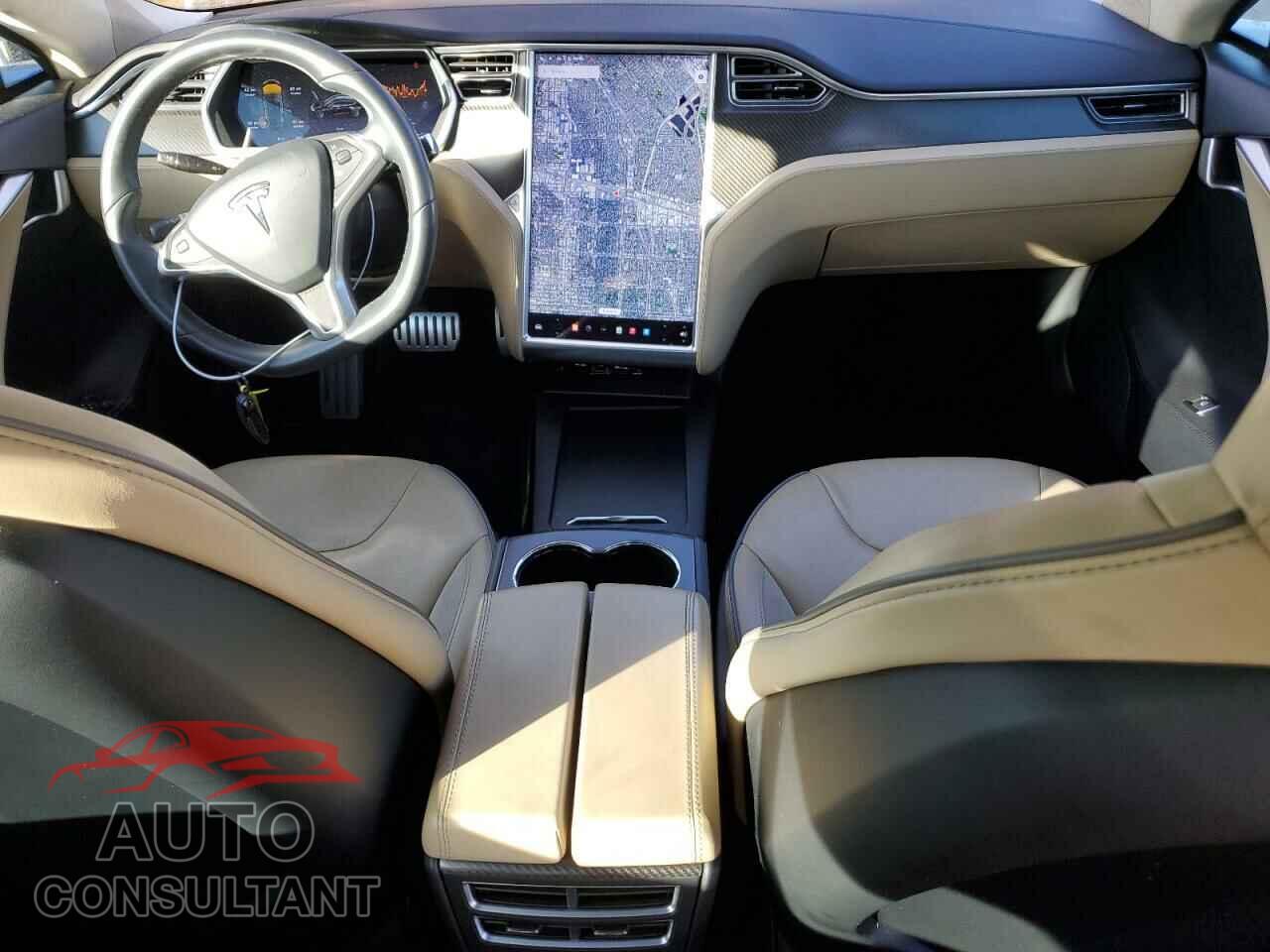 TESLA MODEL S 2013 - 5YJSA1DP2DFP16134