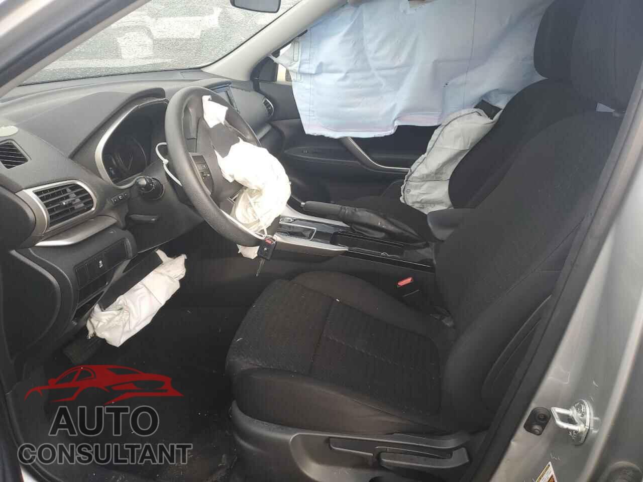 MITSUBISHI ECLIPSE 2019 - JA4AT3AA3KZ040635