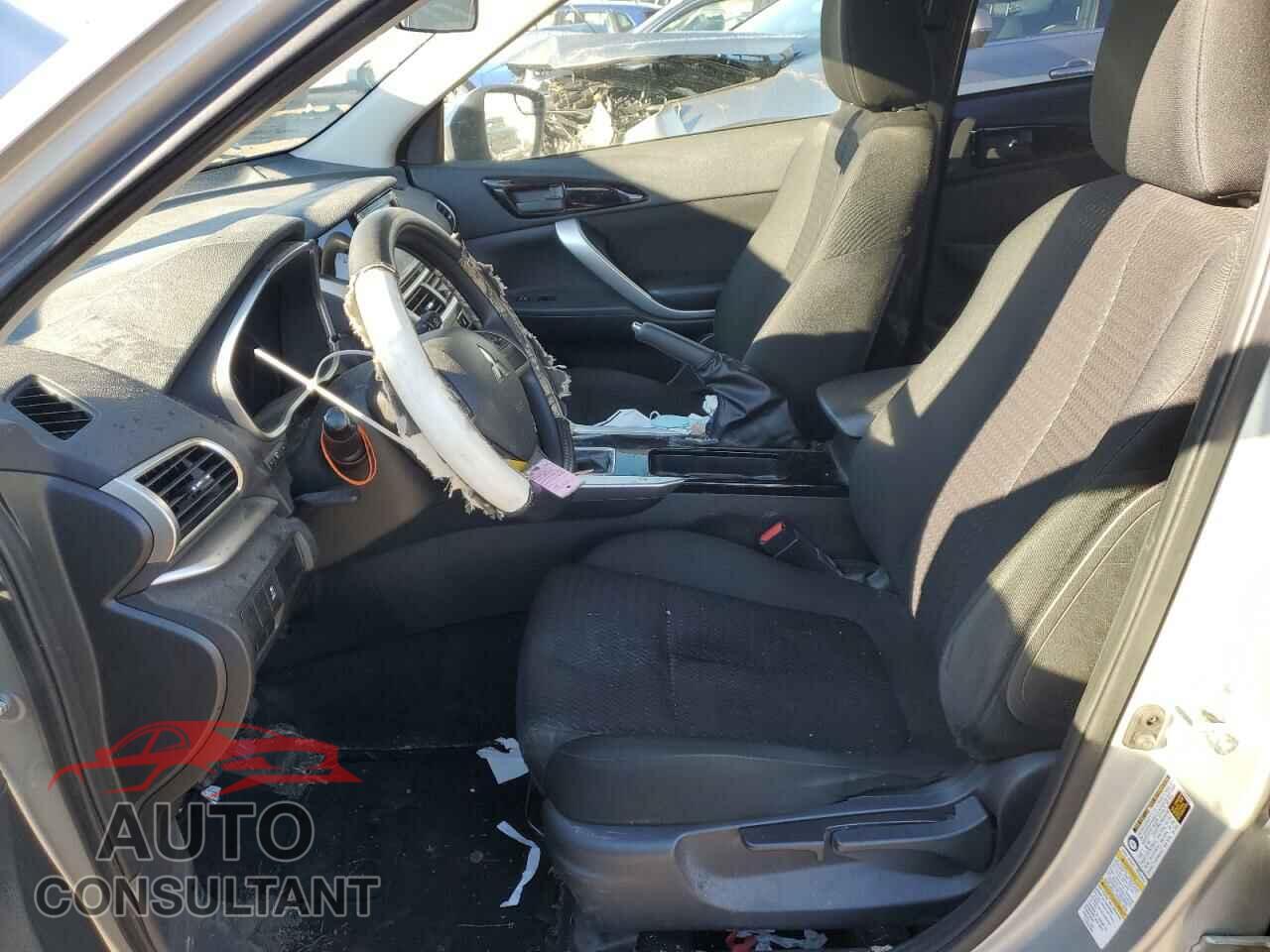 MITSUBISHI ECLIPSE 2020 - JA4AT3AA7LZ000429