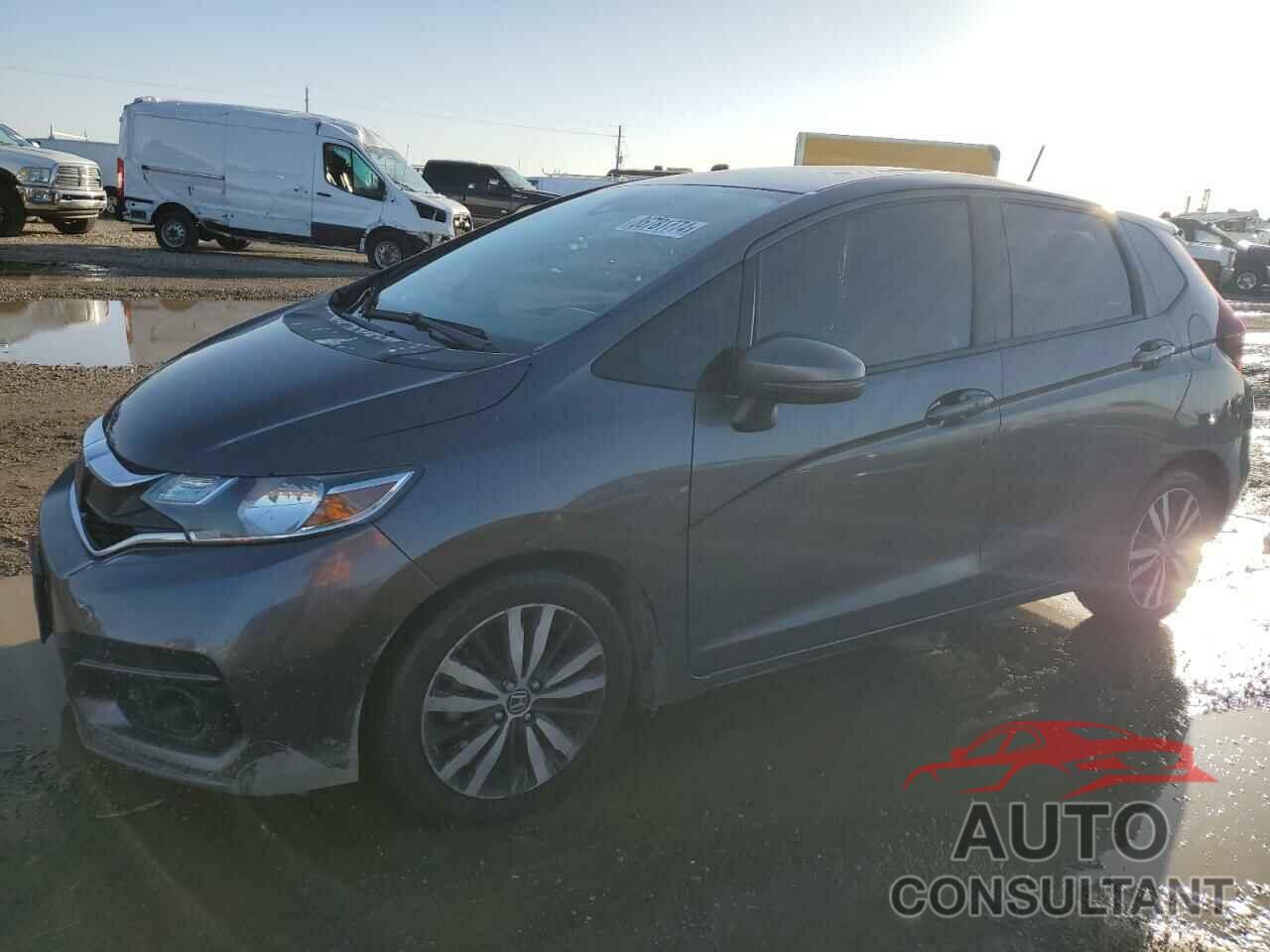 HONDA FIT 2018 - 3HGGK5H87JM726325