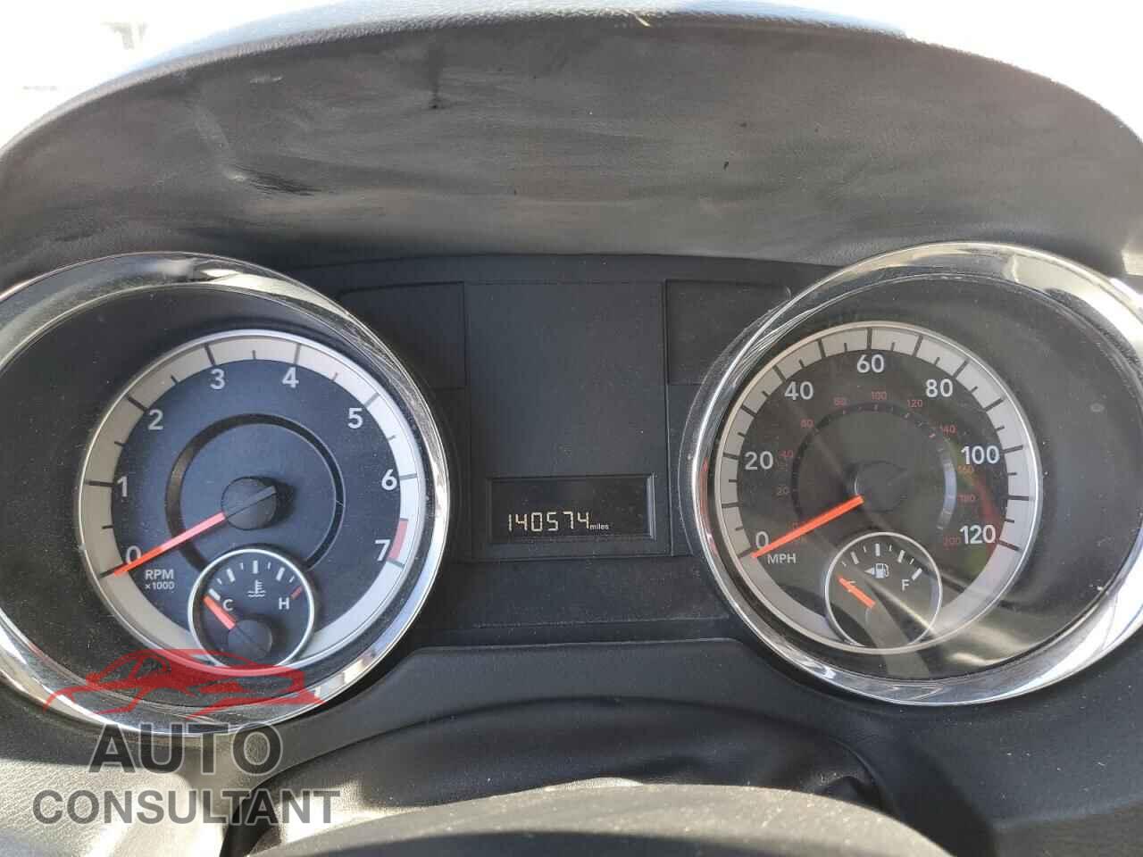 DODGE CARAVAN 2015 - 2C4RDGBG4FR749574