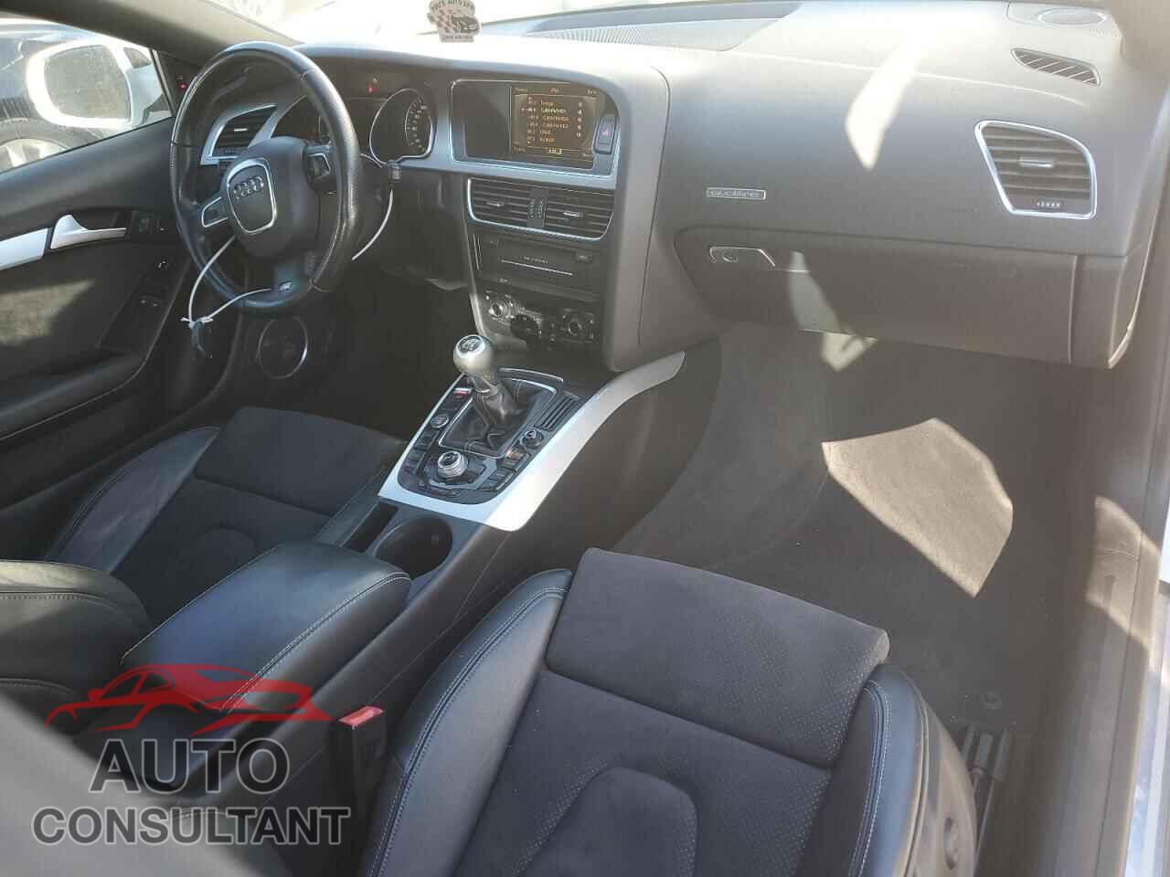 AUDI A5 2011 - WAU4FBFR5BA040599