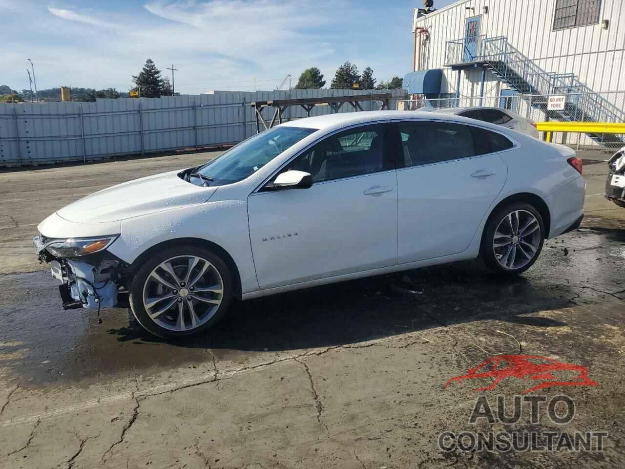 CHEVROLET MALIBU 2023 - 1G1ZD5ST1PF227360