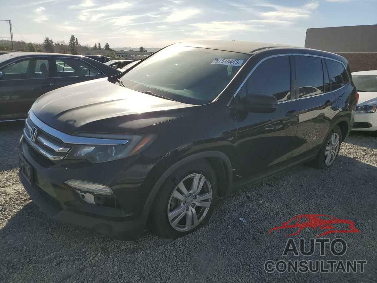 HONDA PILOT 2018 - 5FNYF5H10JB022093