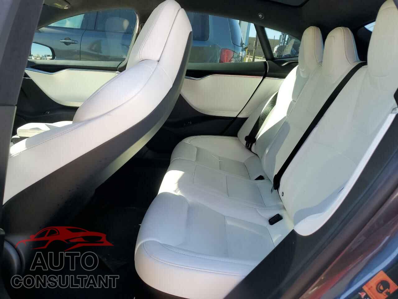 TESLA MODEL S 2017 - 5YJSA1E27HF232629