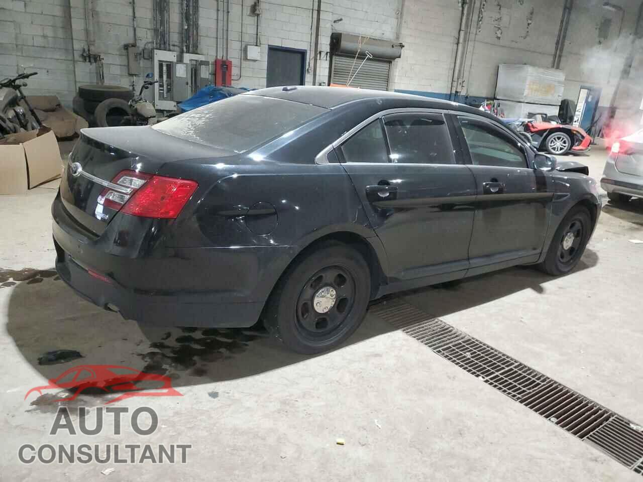 FORD TAURUS 2013 - 1FAHP2M88DG198713