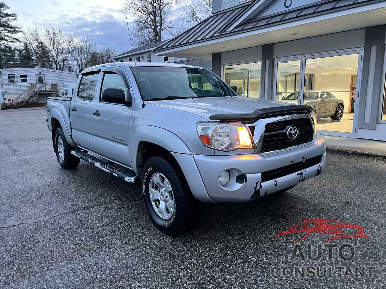 TOYOTA TACOMA 2011 - 3TMLU4EN8BM063876