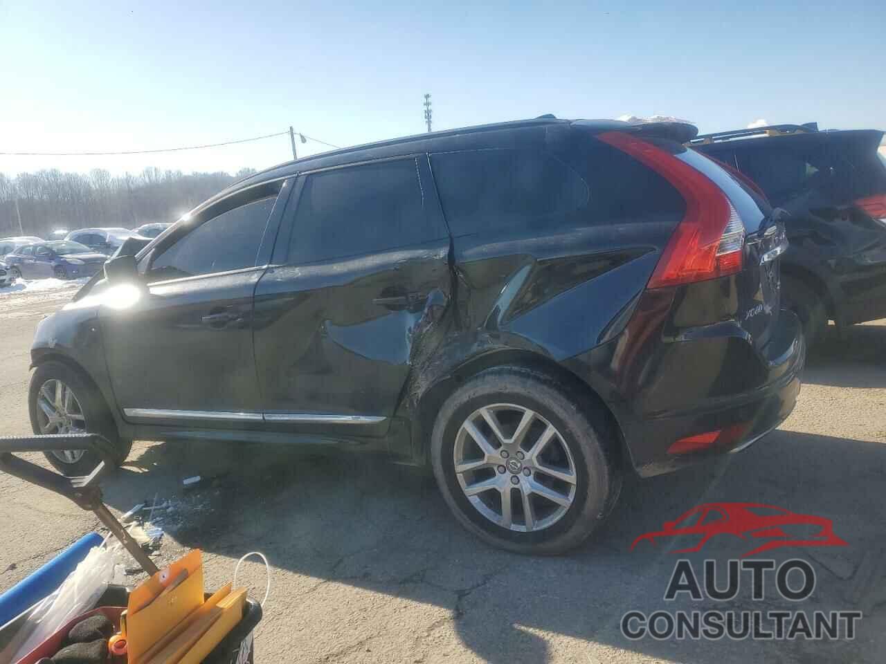 VOLVO XC60 2017 - YV440MDJ1H2105624