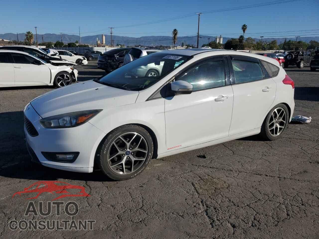 FORD FOCUS 2017 - 1FADP3M20HL245598