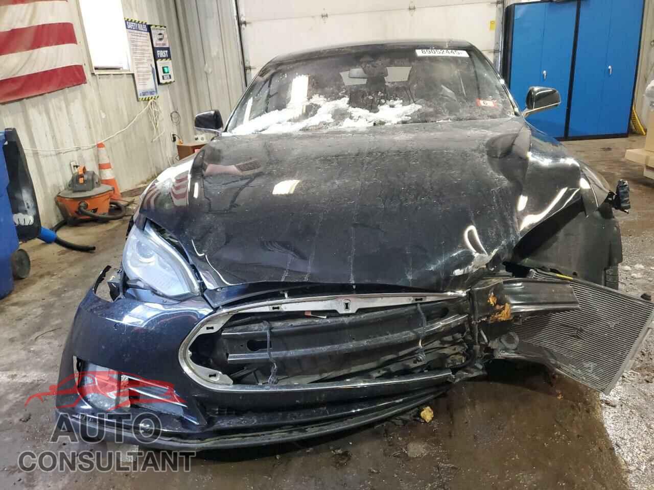 TESLA MODEL S 2015 - 5YJSA1H23FF089848