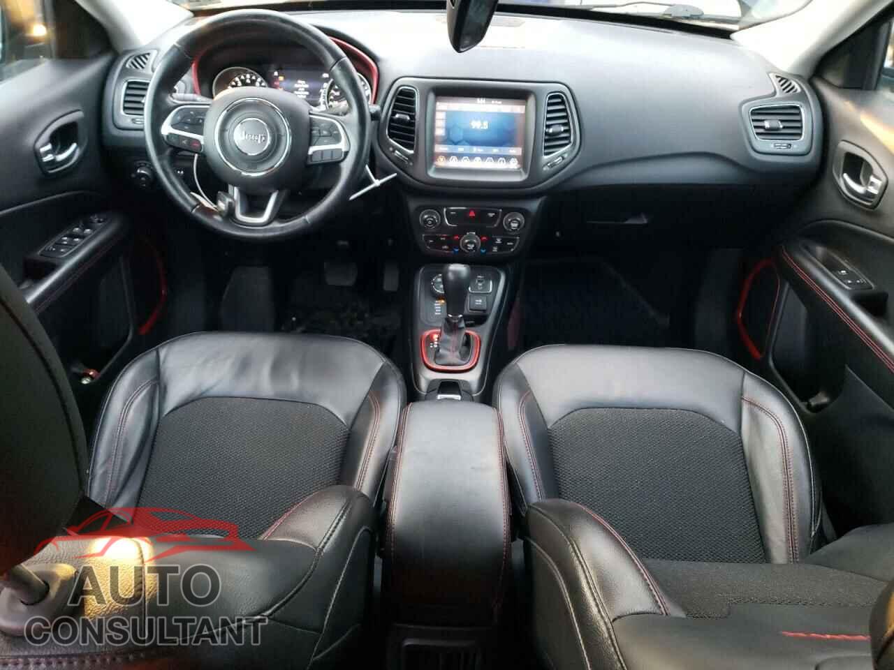 JEEP COMPASS 2020 - 3C4NJDDB8LT153612