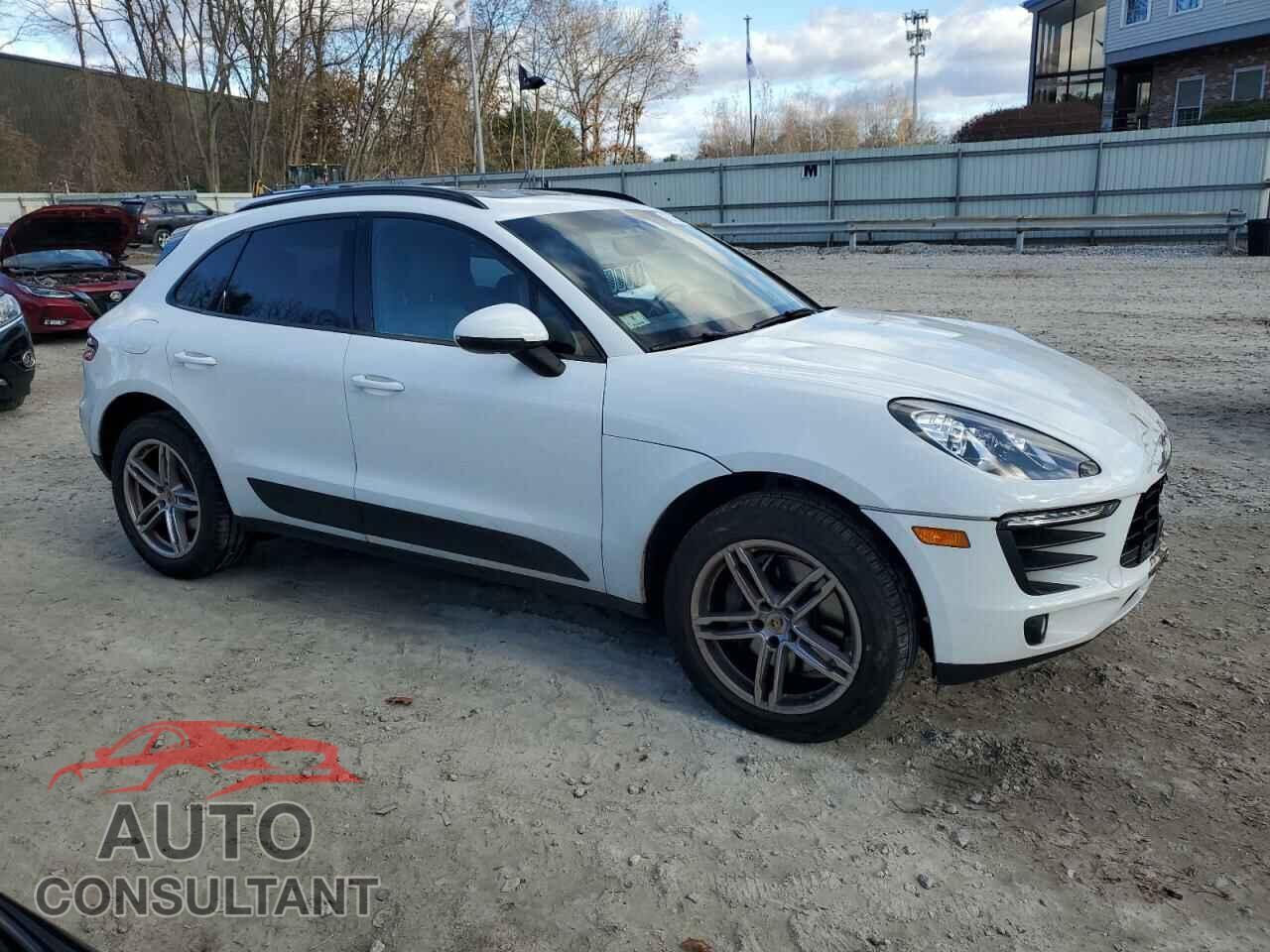 PORSCHE MACAN 2015 - WP1AB2A50FLB64715