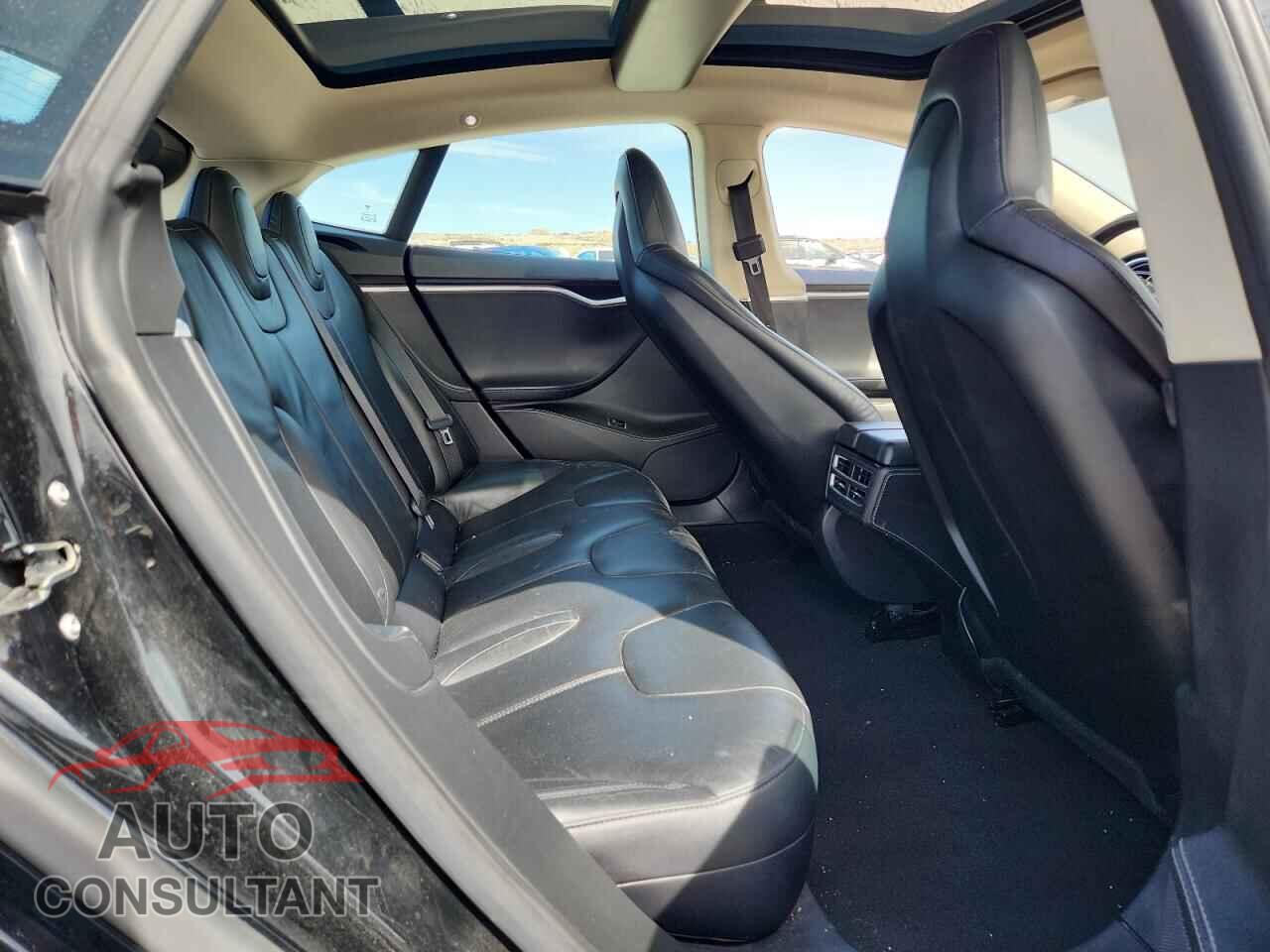 TESLA MODEL S 2014 - 5YJSA1S1XEFP40682