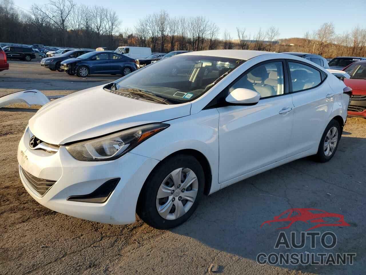 HYUNDAI ELANTRA 2016 - 5NPDH4AE8GH670971