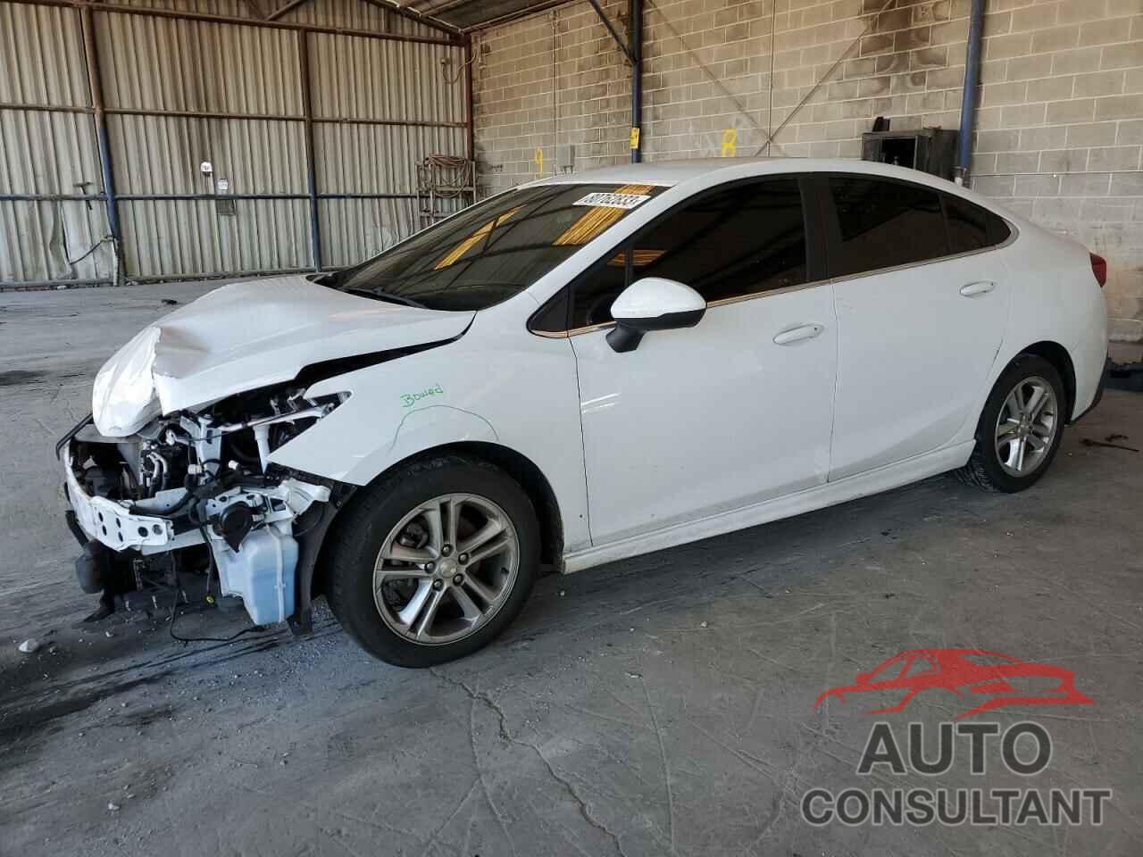 CHEVROLET CRUZE 2018 - 1G1BE5SM6J7192050