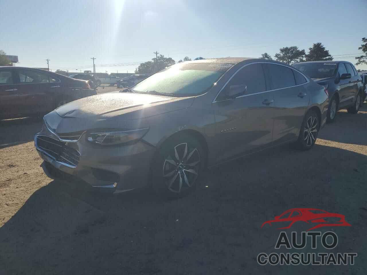 CHEVROLET MALIBU 2017 - 1G1ZE5ST3HF281788