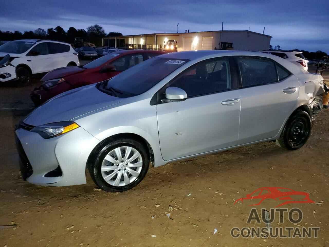 TOYOTA COROLLA 2017 - 5YFBURHE8HP570721