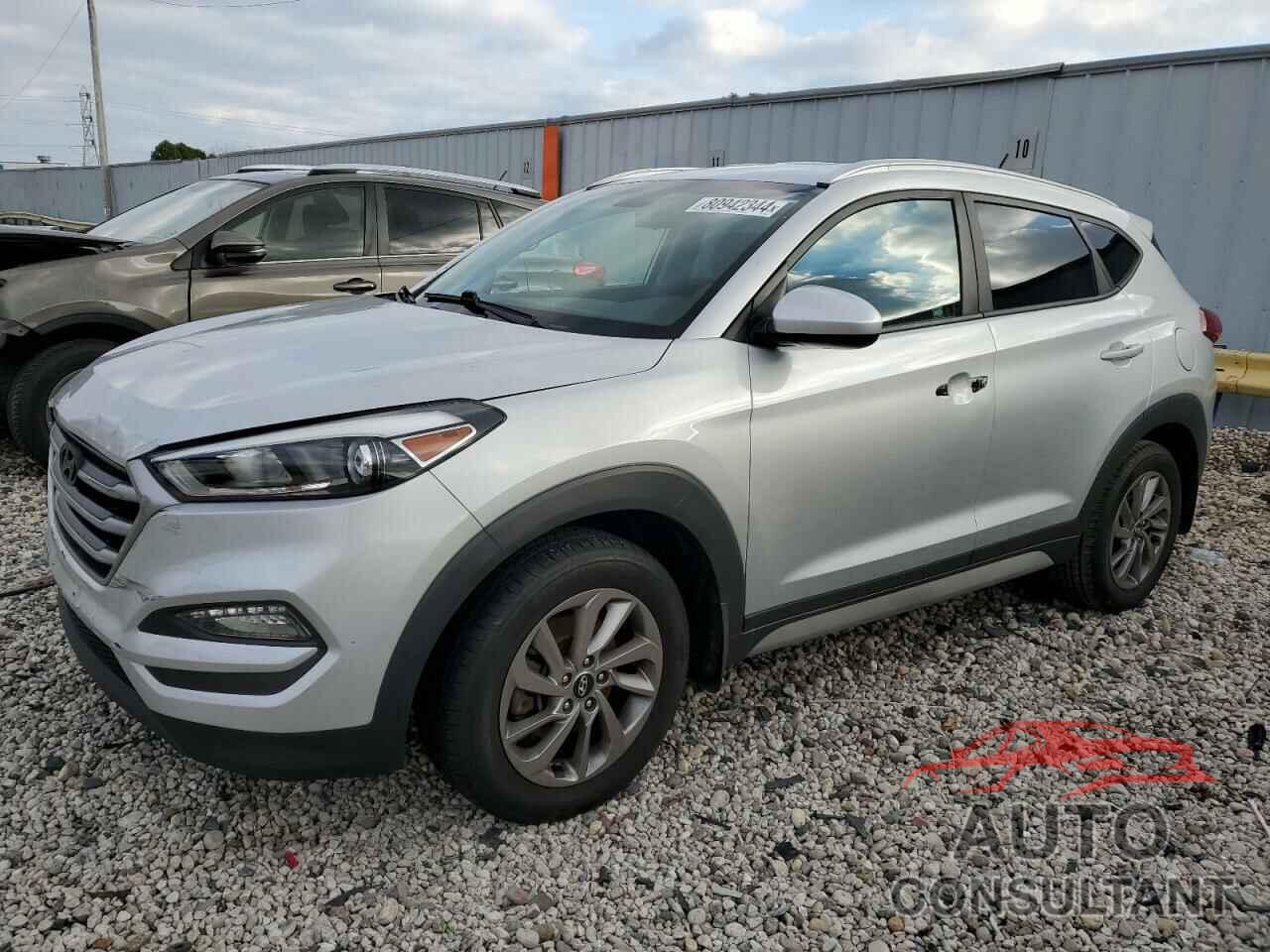 HYUNDAI TUCSON 2017 - KM8J3CA45HU558330