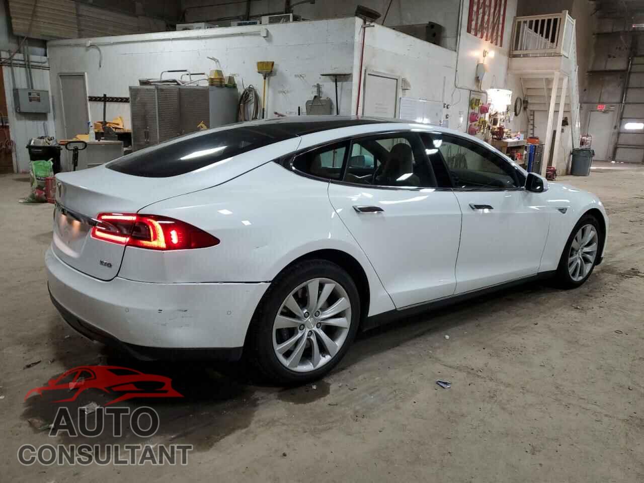 TESLA MODEL S 2015 - 5YJSA1H27FF092798