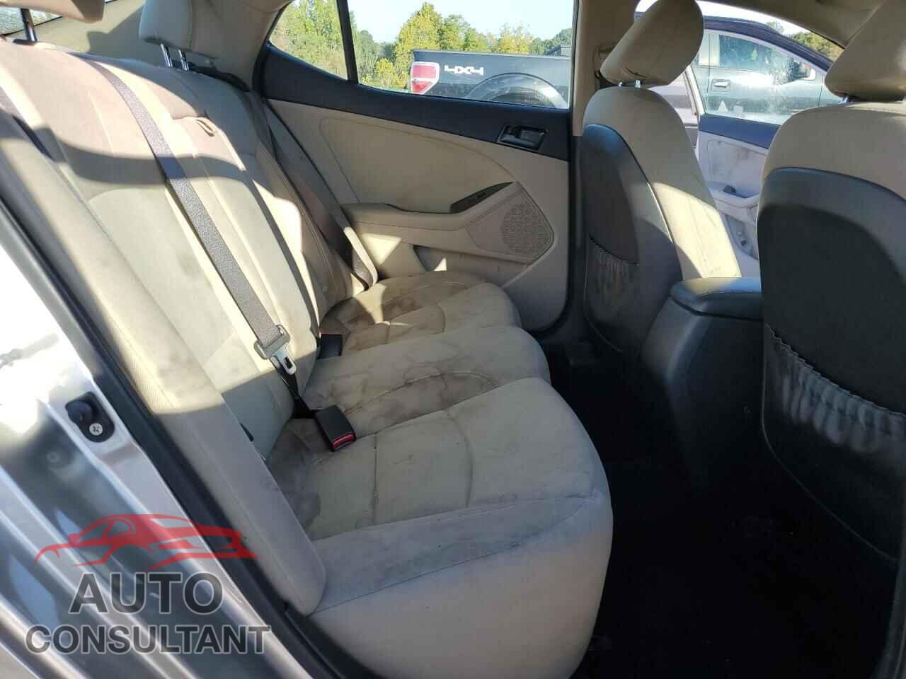 KIA OPTIMA 2013 - KNAGM4A74D5357435