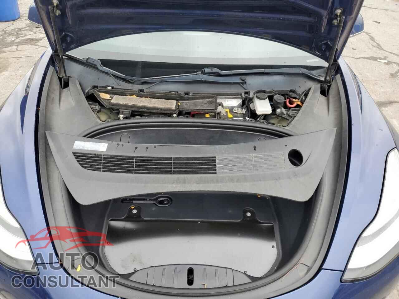 TESLA MODEL 3 2018 - 5YJ3E1EB6JF088182