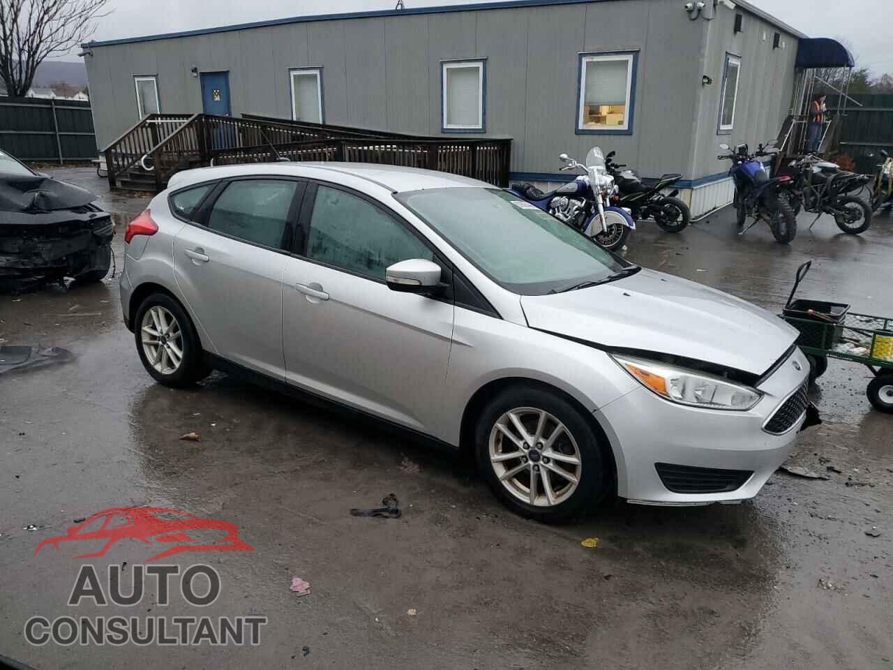 FORD FOCUS 2017 - 1FADP3K25HL259130