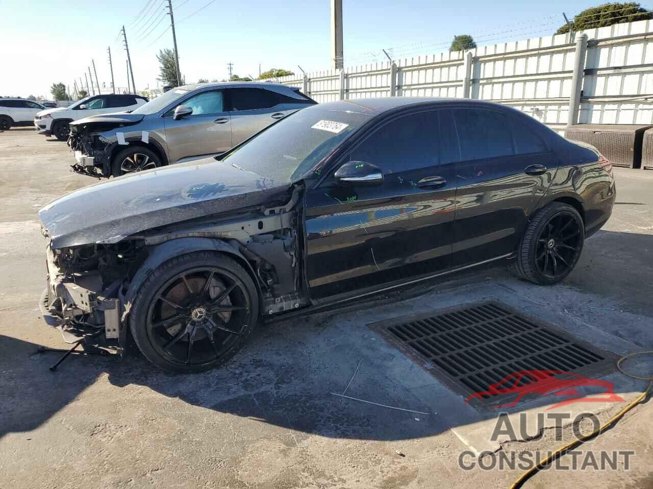 MERCEDES-BENZ C-CLASS 2015 - 55SWF4JB2FU050178