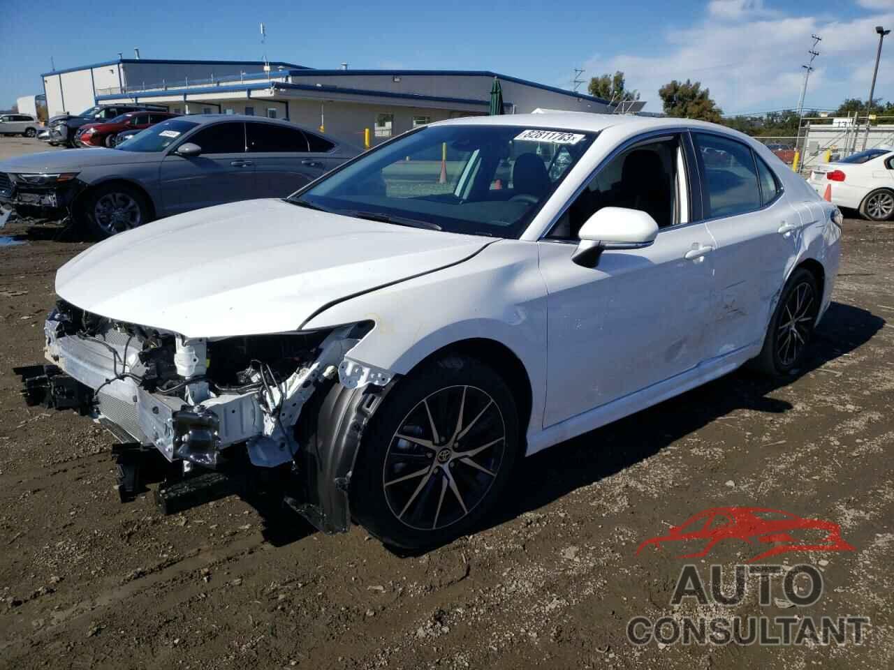 TOYOTA CAMRY 2024 - 4T1G11AK5RU860303