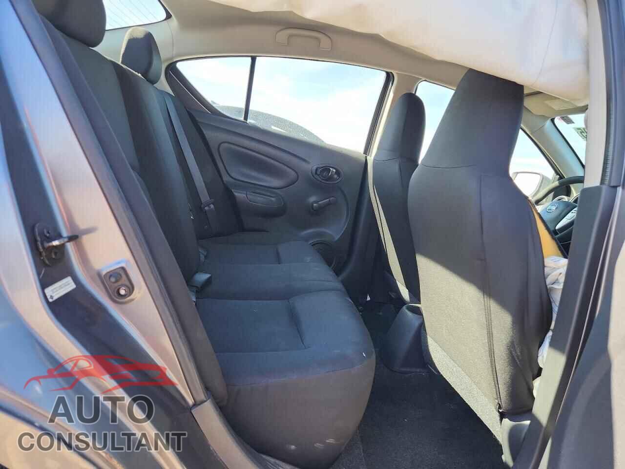 NISSAN VERSA 2017 - 3N1CN7AP6HL894834