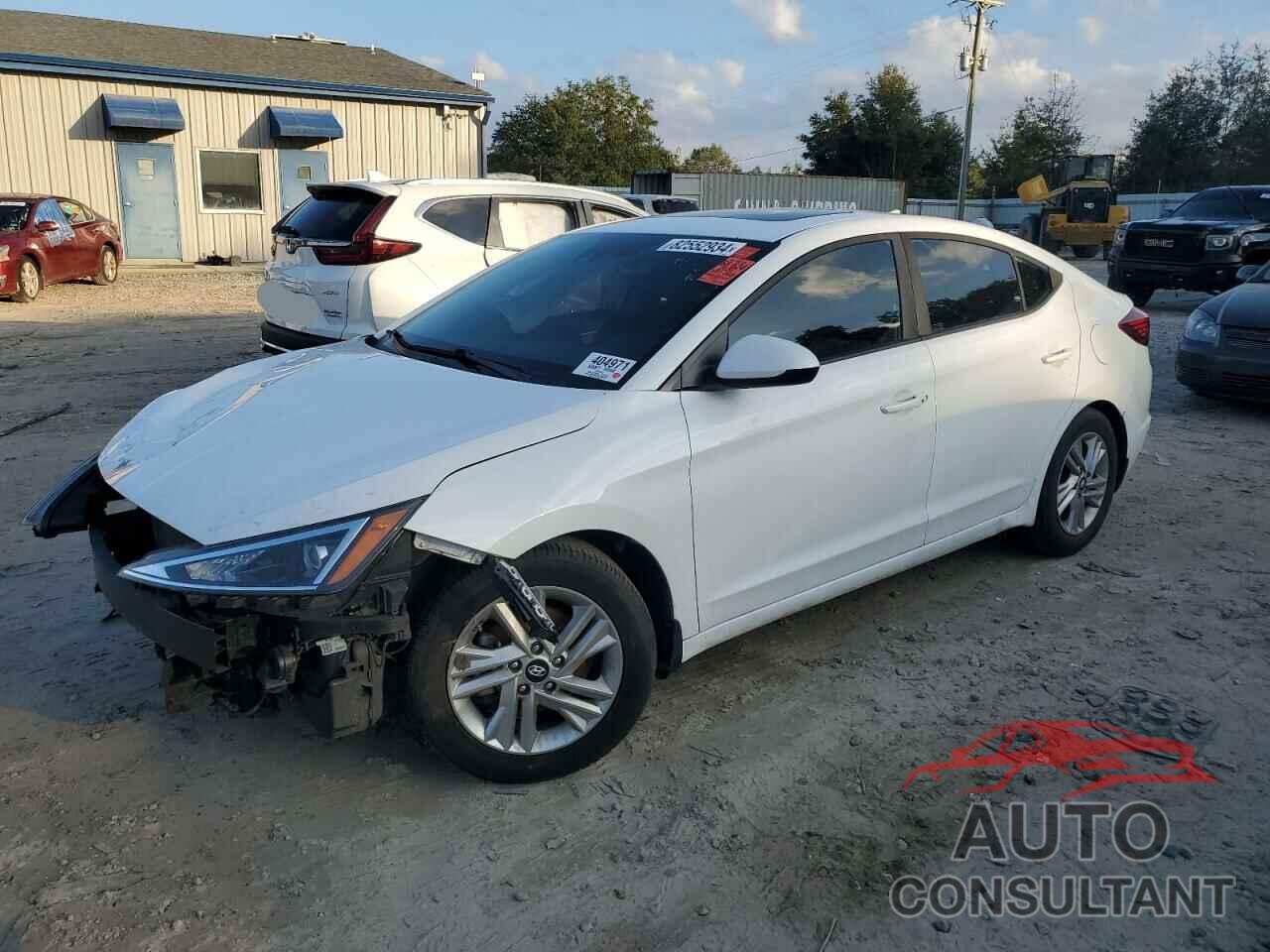 HYUNDAI ELANTRA 2020 - 5NPD84LF8LH585421
